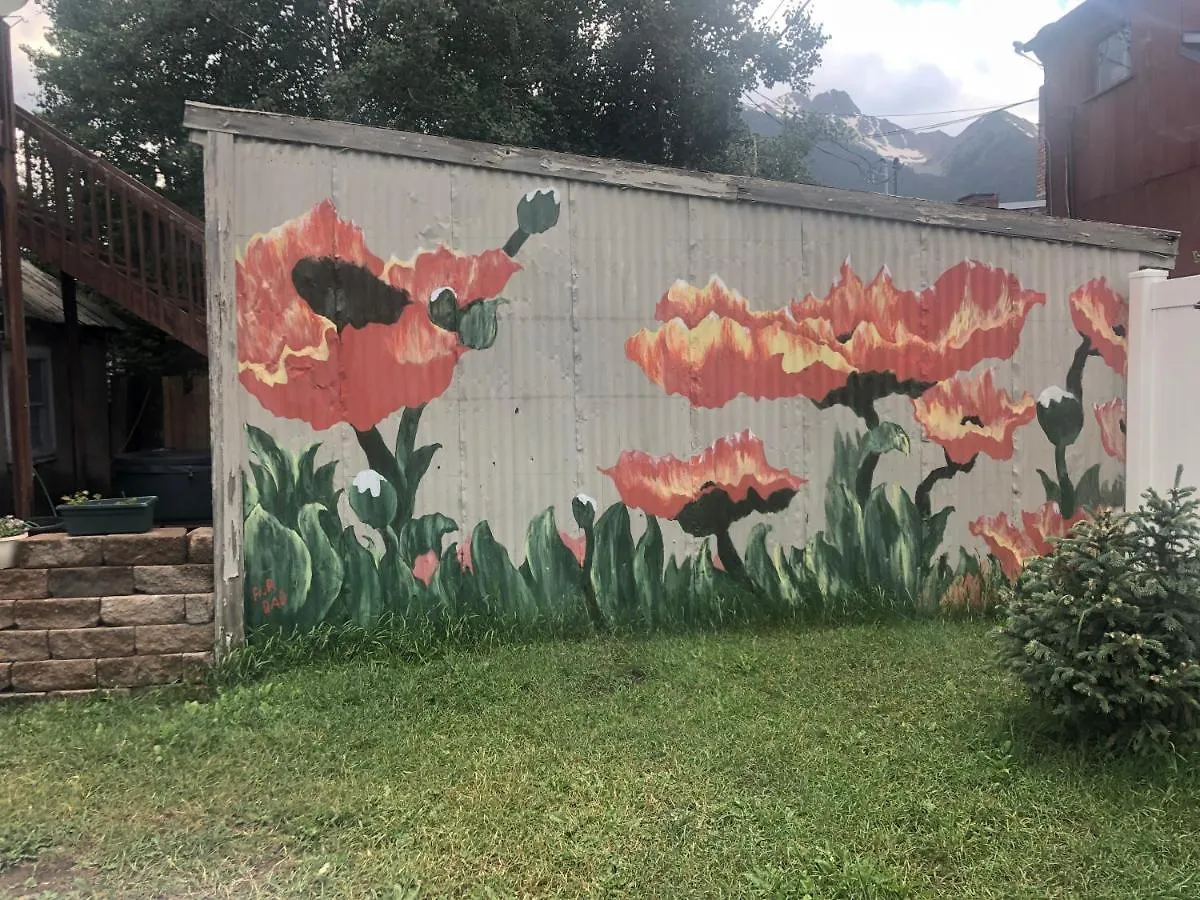 7 Smart B&Bs & Apartments in Colorado Worth Booking